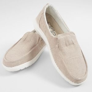 Like New! Hey Dude Misty Chambre Beige Shoes